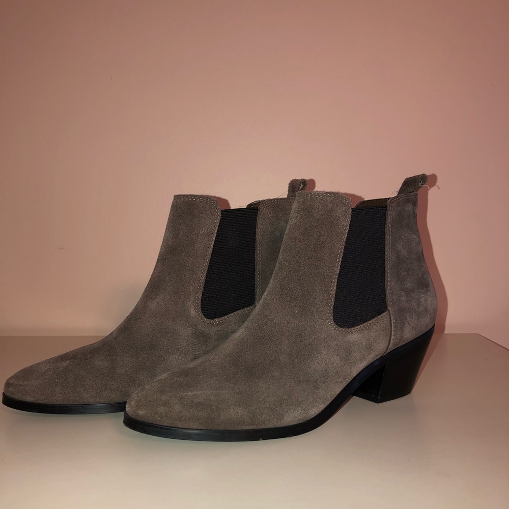 MARC FISHER Booties
